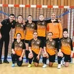 Joueuses et encadrement du Futsal D’Igny après une compétition en salle